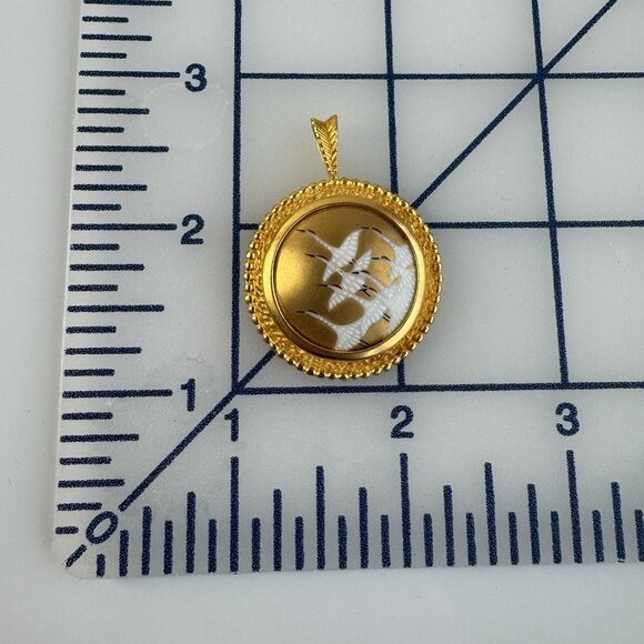 Vintage Danbury Mint Noritake Japan Pendant Worlds Greatest Porcelain Houses - Picture 5 of 6